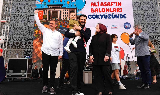 Binlerce balon minik Ali Asaf için gökyüzüne bırakıldı