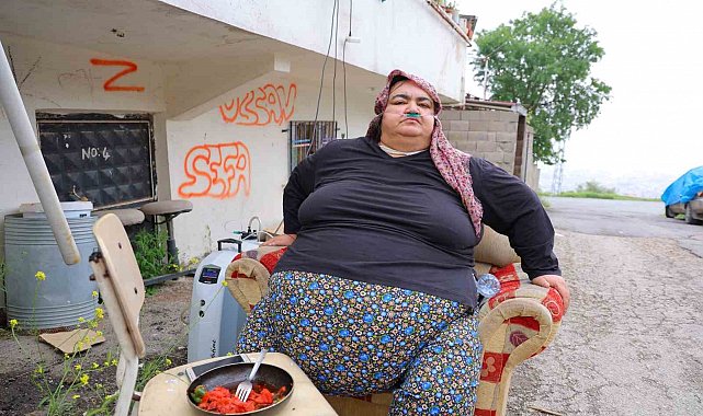Bir çocuk annesinin zorlu yaşam mücadelesi: Kilosu 200'e dayandı