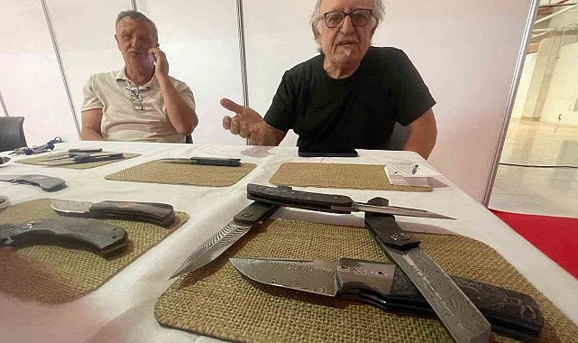 Bir resimle başladığı bıçakçılıkta 1200 avroluk çakılar yapıyor