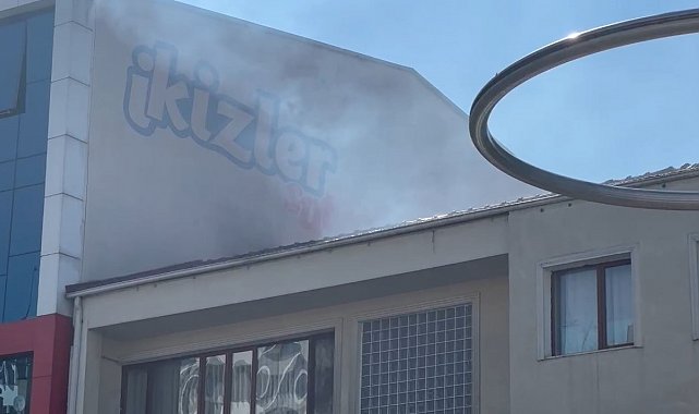 Bolu'da çatı yangını