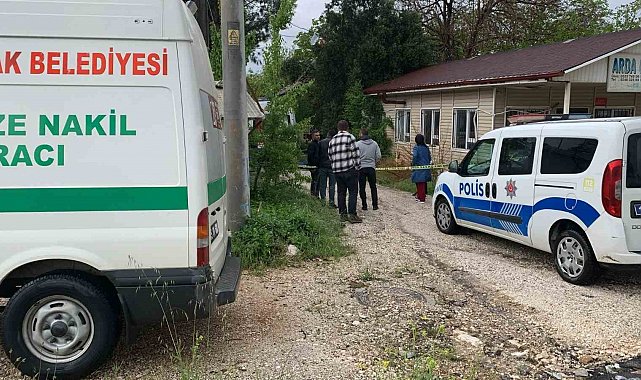 Burdur'da alzaymır hastası yaşlı kadın yol kenarında ölü bulundu