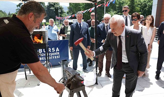 Bursa bıçağı dünya sahnesinde