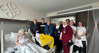 Bursa Hayat Hastanesi'nde anneler günü kutlaması