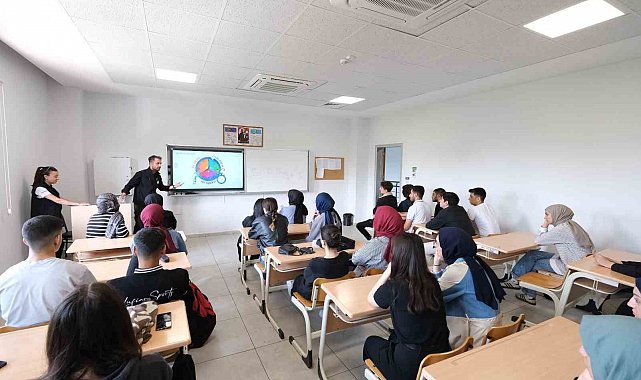 Bursa'da gençlere afet bilinci eğitimi