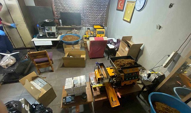 Bursa'da kaçak sigara operasyonu: 4 gözaltı