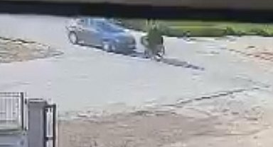 Bursa'da otomobil ile motosiklet çarpıştı: 2 yaralı