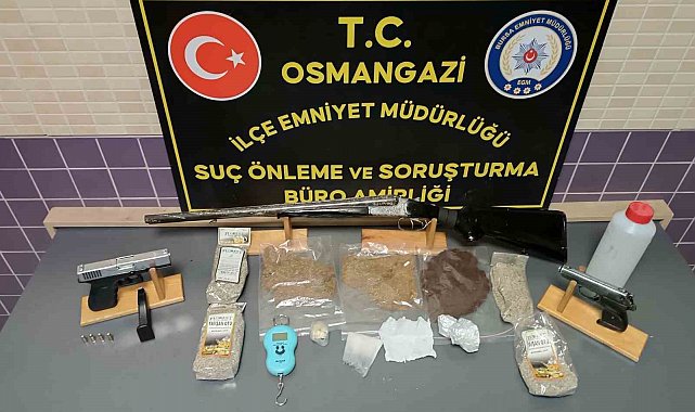 Bursa'da uyuşturucu tacirlerine geçit yok