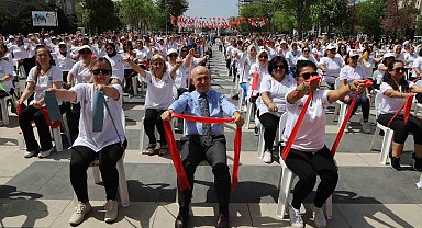 Büyükçekmece'de Dünya Pilates Günü renkli görüntülere sahne oldu