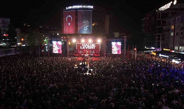 Büyükşehir, 19 Mayıs Bayramı'nı 40 bin Aydınlıyla kutladı
