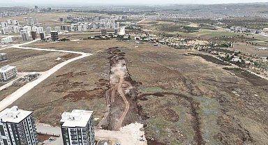 Büyükşehir Belediyesi Karaköprü'ye yeni bir cadde kazandırıyor