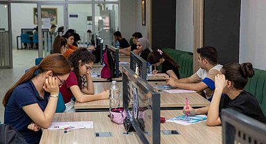 Büyükşehir'den üniversite adaylarına sınav provası