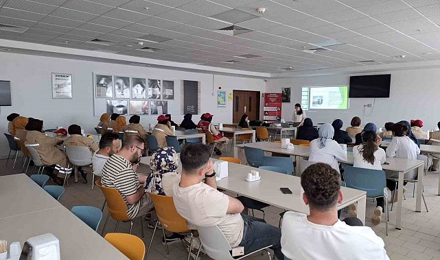 Çalışanlara stres eğitimi verildi