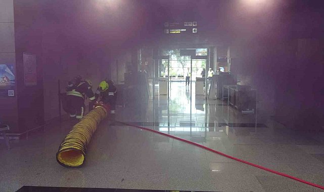 Çanakkale Havalimanı'nda deprem tatbikatı yapıldı