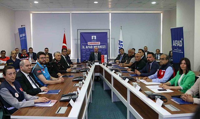 Çanakkale'de deprem tatbikatı: 8 noktada 9 farklı çalışma yapıldı