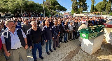 Çanakkale'deki kazada hayatını kaybeden 2 kişi Balıkesir'de toprağa verildi