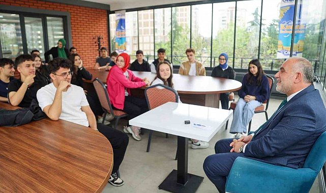 Canik'te "Kütüphanede Kuşak Buluşmaları"