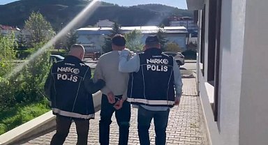 Çankırı'da eş zamanlı uyuşturucu operasyonu: 4 tutuklama