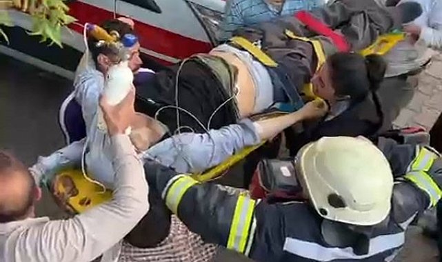 Çatıda fenalaşan adamın imdadına itfaiye koştu