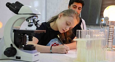 Çevre bilincini çizgi romanla anlattı, proje bakanlık tarafından kabul edildi