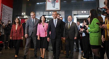 CHP lideri Özgür Özel, DEM Parti heyetini kabul etti