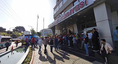 CHP'li Narlıdere Belediyesinde işçiler greve gidiyor