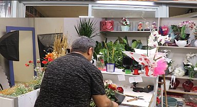 Çiçekçilerde yoğunluk yaşandı