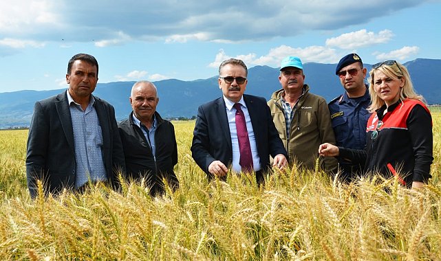 Çiftçiler Günü'nde üretim coşkusu Çıkrıkçı'da yaşandı