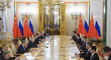 Çin Devlet Başkanı Xi: "Rusya ile Çin çok kutuplu dünya düzenini birlikte şekillendirmeye hazır"