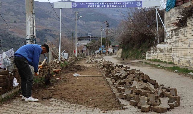Çobanlar'da yol çalışması tamamlandı