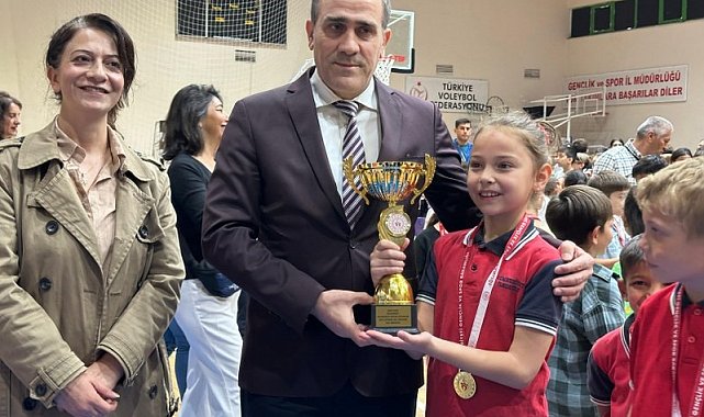 Çocuklar, ödüllerine kavuştu