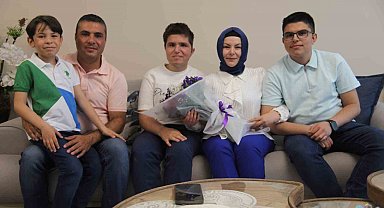 Çocuklarına en iyi şekilde bakıyor, başarılı bir avukat olmak istiyor