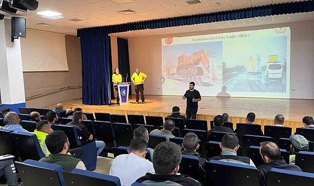 Çorum Belediye personeline yol güvenliği eğitimi