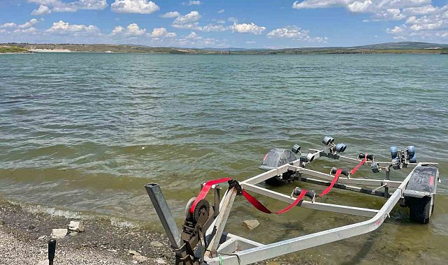 Çorum'da barajdan 2 bin 600 metre ağ çıktı