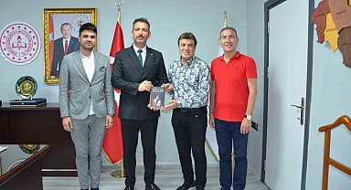 Coşkun Sabah, Manisa Güzel Sanatlar Lisesi öğrencileriyle buluştu