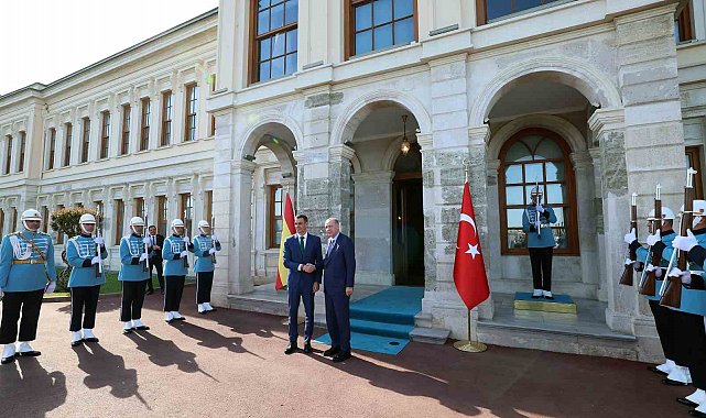 Cumhurbaşkanı Erdoğan, İspanya Başbakanı Pedro Sanchez'i kabul etti