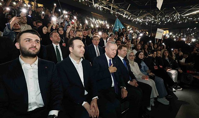 Cumhurbaşkanı Erdoğan: "Barış diplomasisinin öncülüğünü dünyada bugün Türkiye üstleniyor"