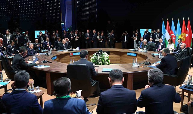 Cumhurbaşkanı Erdoğan'dan Türk Devletleri Teşkilatı Zirvesi'nde KKTC için özel çağrı