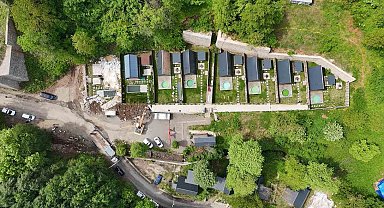 Dağ taş bungalov olmuştu, kaçak olanlar tek tek yıkılıyor