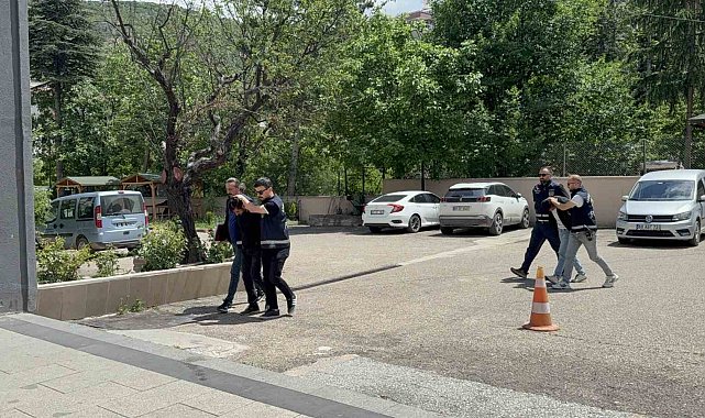 Darbedilmiş halde bulunan kadının ölümüyle ilgili bir kişi tutuklandı