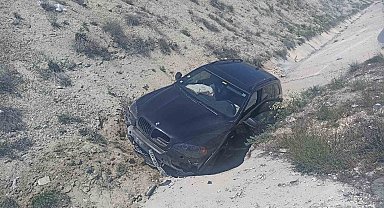 Darende'de araç yol kenarına devrildi: 1 yaralı