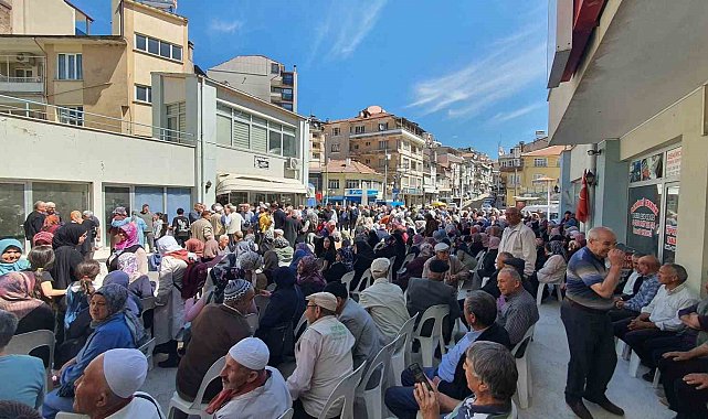 Demirci'de hac kafilesi yola çıktı