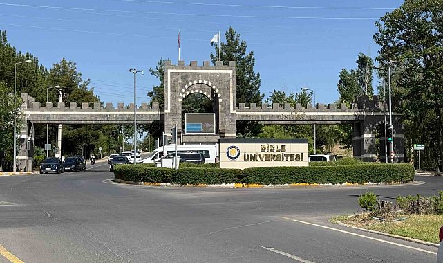 Dicle Üniversitesinde yaşanan intiharda öğrenci, bıraktığı notta hocasını işaret etti