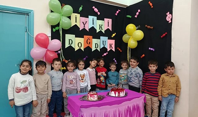 Diyadin'de miniklere ortak doğum günü sürprizi