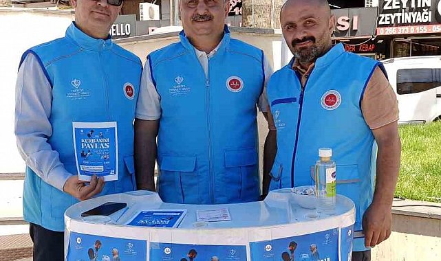 Diyanet Vakfı, Edremit'te kurban bağış standı açtı