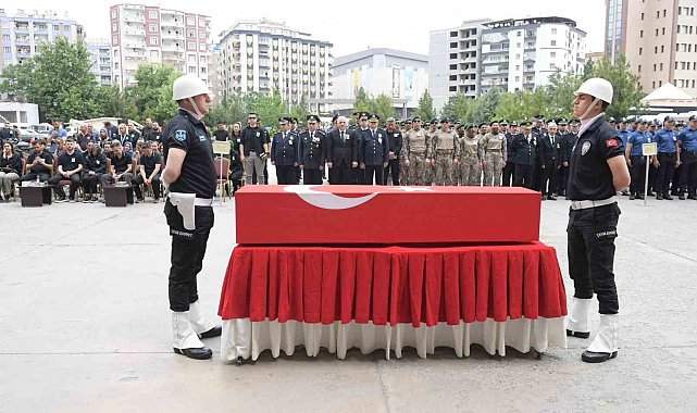 Diyarbakır'da hayatını kaybeden emniyet müdürü memleketine uğurlandı