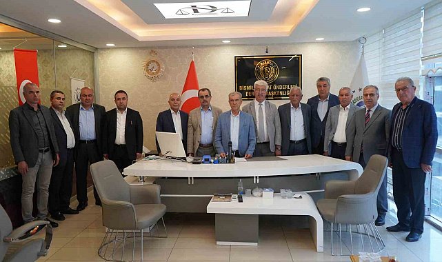 Diyarbakır'da kanaat önderlerinden 'Terörsüz Türkiye' sürecine destek