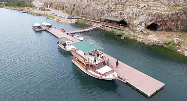 Doğal mağarada sırtlan müzesi ve restoran yapılıyor