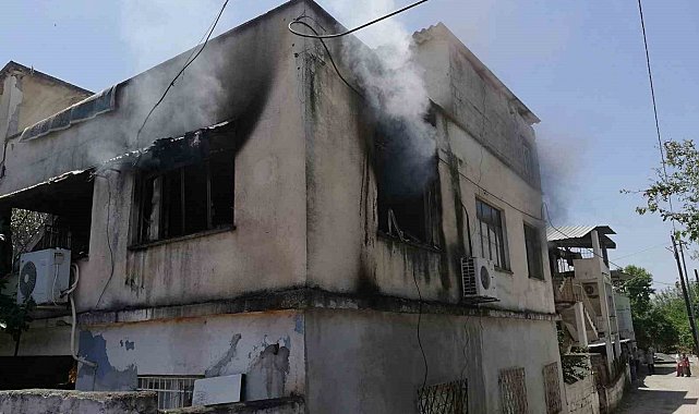 Dörtyol'da ev yangını