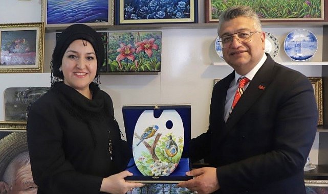 DPÜ Rektörü'nden Ressam Dilek Kocaman Yılmazer Atölyesi'ne ziyaret