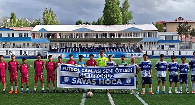 Dualar Savaş Hoca için